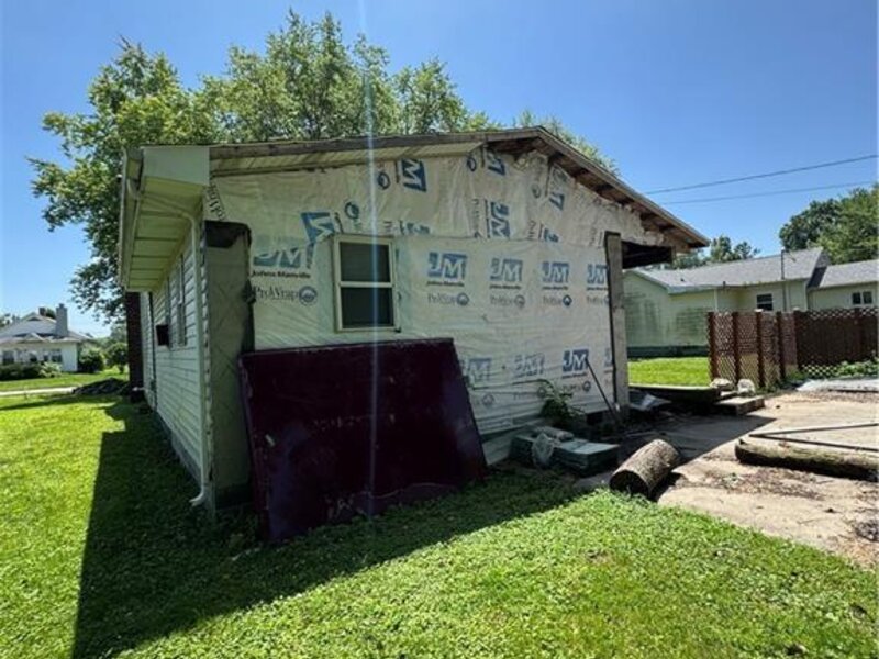 919 N Logan Street Lincoln IL 62656