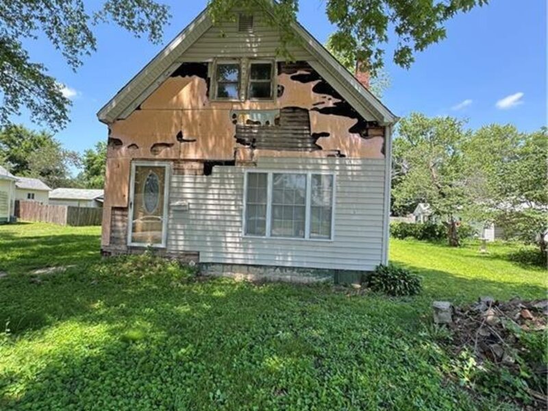 919 N Logan Street Lincoln IL 62656