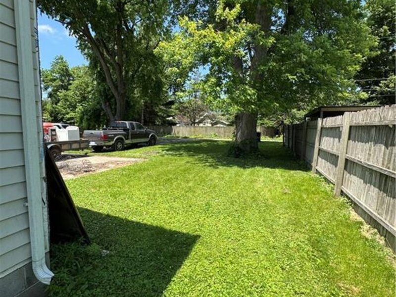 919 N Logan Street Lincoln IL 62656