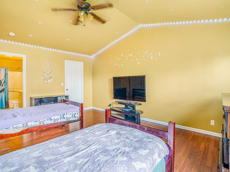 225 St Josephs Way Yorkville IL 60560