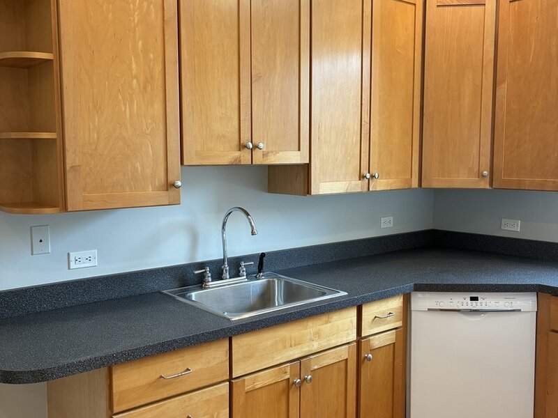 1961 W Winona Avenue Chicago IL 60640