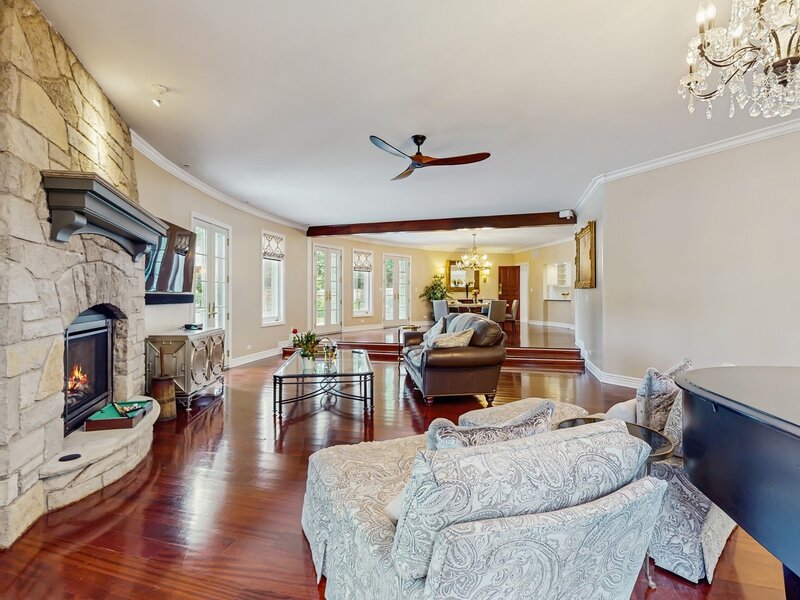 570 Hathaway Circle Lake Forest IL 60045
