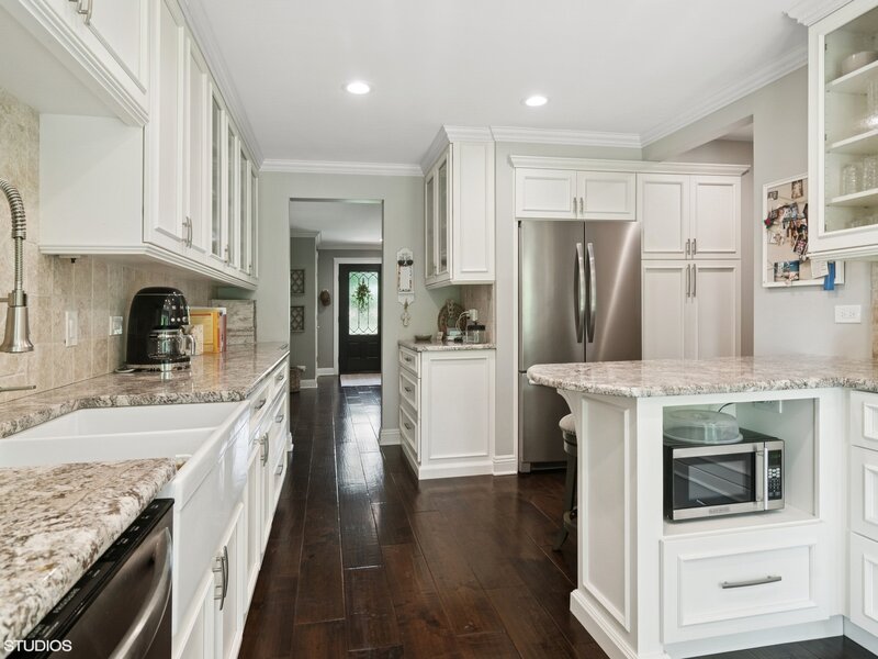 231 N Forest Court Addison IL 60101