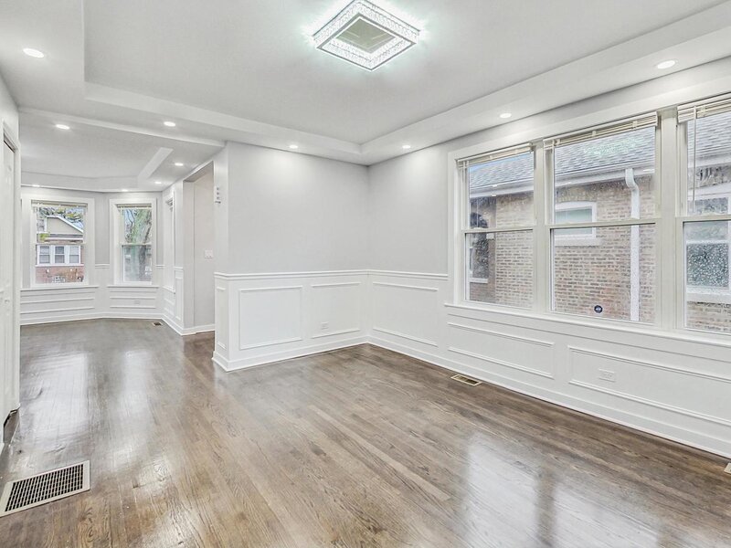 8914 S Throop Street Chicago IL 60620