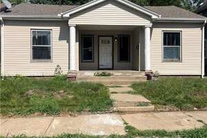 Photo of 1224 N Douglas Street Peoria IL 61606