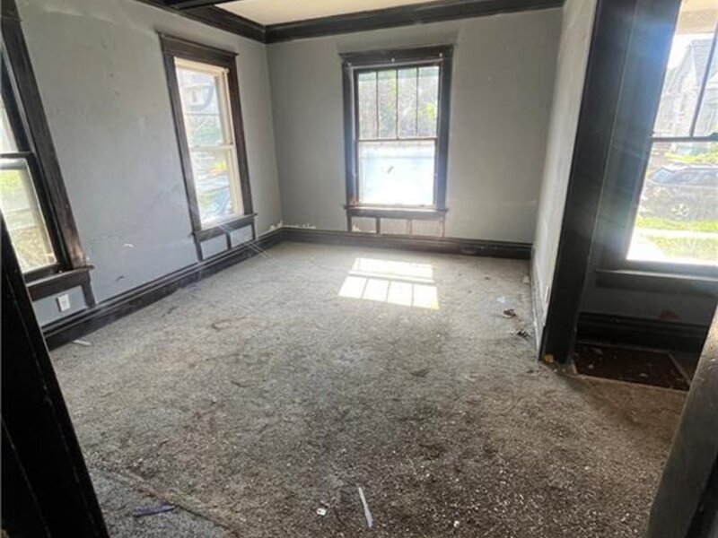 1224 N Douglas Street Peoria IL 61606