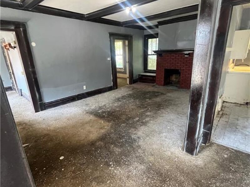 1224 N Douglas Street Peoria IL 61606