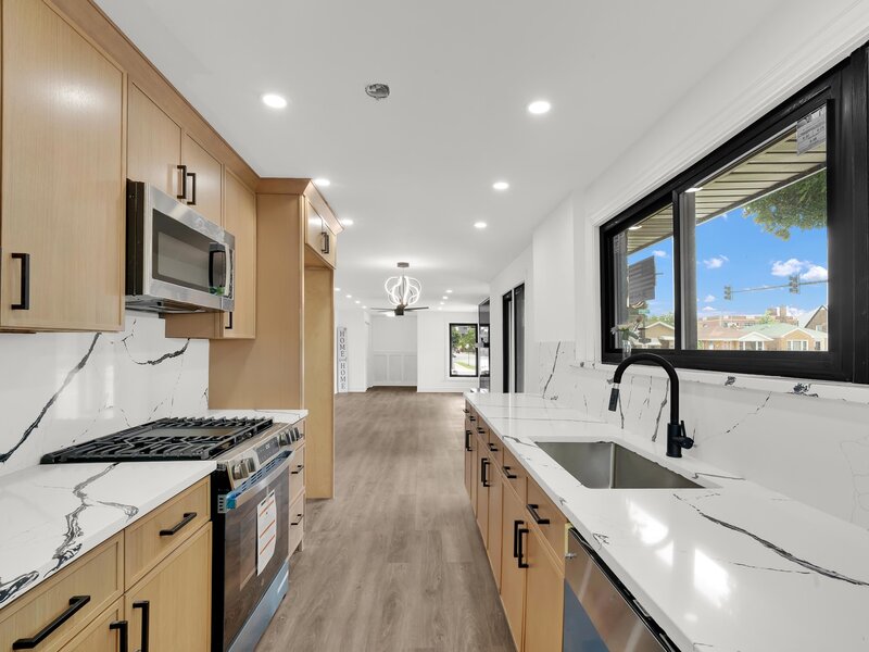 7558 S Damen Avenue Chicago IL 60620
