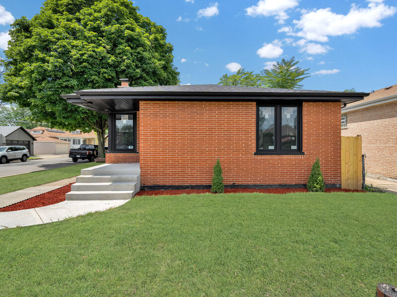 7558 S Damen Avenue Chicago IL 60620