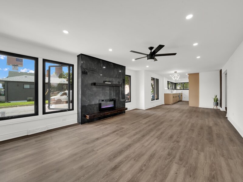 7558 S Damen Avenue Chicago IL 60620