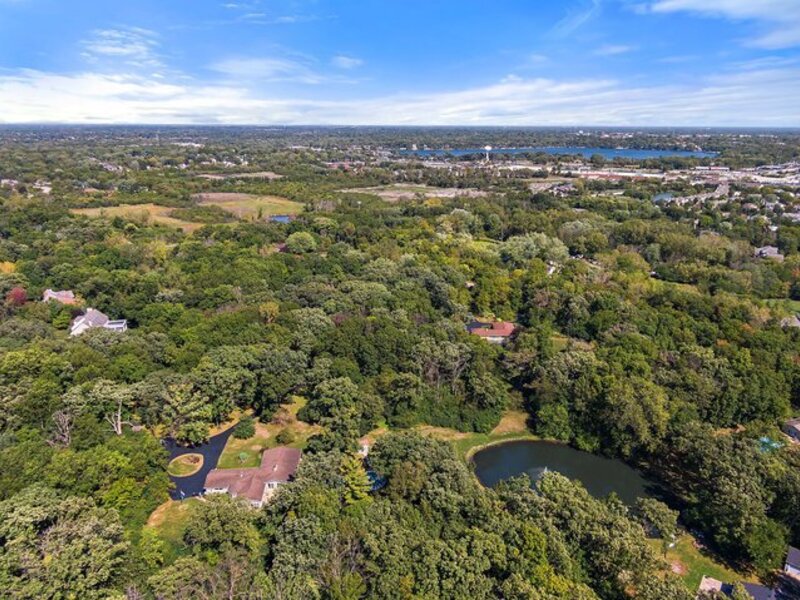 170 N Rainbow Road North Barrington IL 60010
