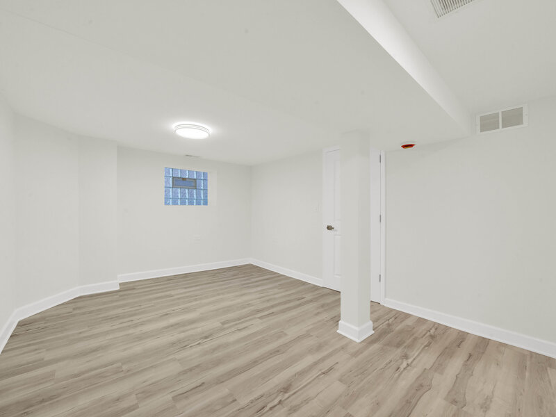 531 E 89th Place Chicago IL 60619