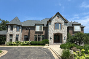 Photo of 16 91st Street Burr Ridge IL 60527