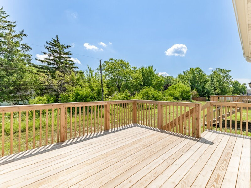 3022 W 84th Place Merrillville IN 46410