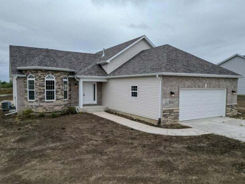 3008 W 82nd Place Merrillville IN 46410