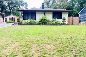 Photo of 17750 Clyde Avenue Lansing IL 60438