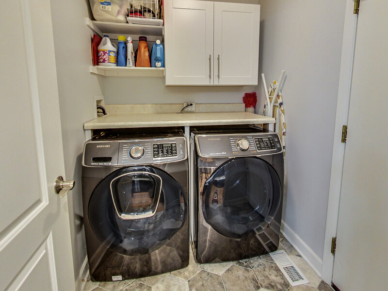 871 Rosebud Court Roselle IL 60172