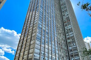 Photo of 655 W Irving Park Road Chicago IL 60613 Unit 4811