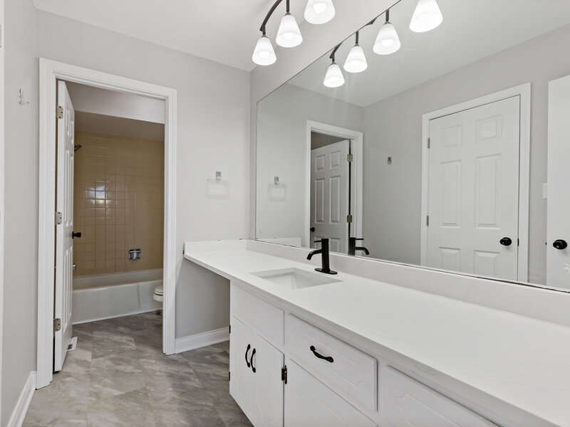 8517 Steven Place Tinley Park IL 60477