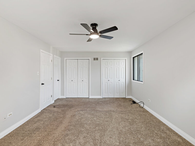 8517 Steven Place Tinley Park IL 60477