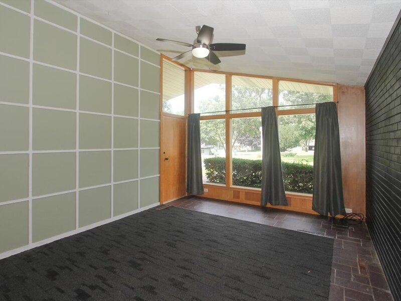 701 W Stearns Road Bartlett IL 60103