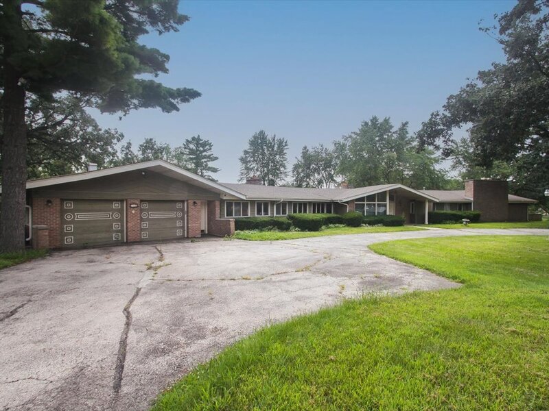 701 W Stearns Road Bartlett IL 60103