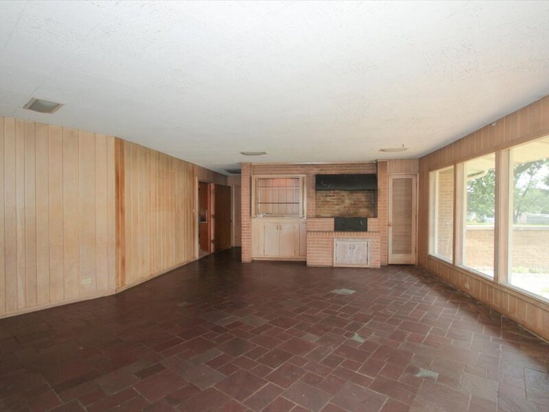 701 W Stearns Road Bartlett IL 60103