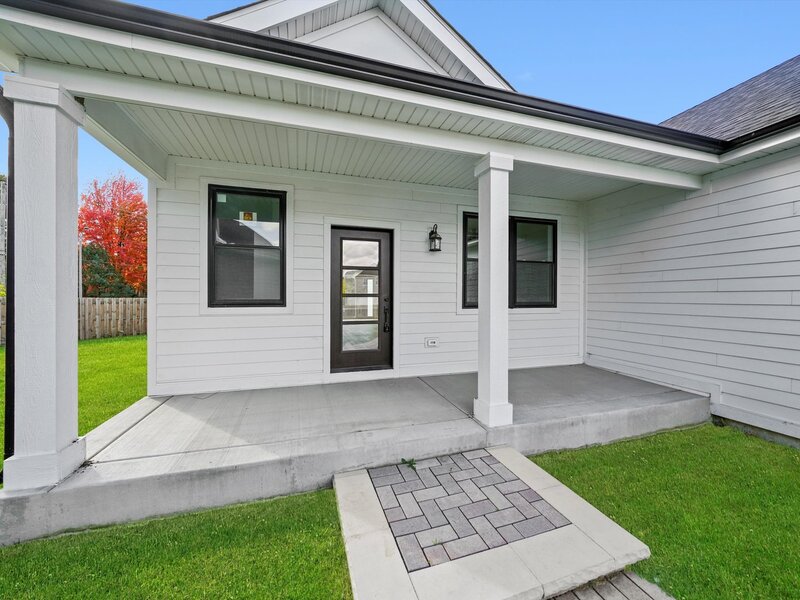 4009 Faith Lane St. Charles IL 60174