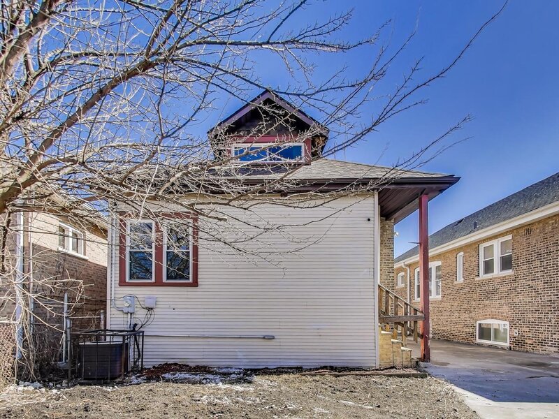8914 S Throop Street Chicago IL 60620