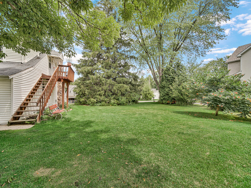 23761 N Cottage Road Lake Zurich IL 60047
