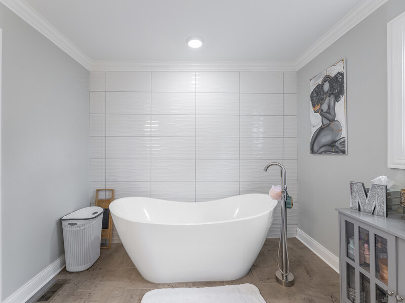 9124 S Bell Avenue Chicago IL 60643