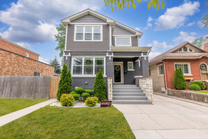 Photo of 9124 S Bell Avenue Chicago IL 60643