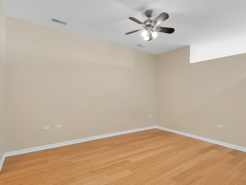 1572 N Maple Avenue Evanston IL 60201