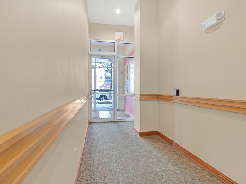1572 N Maple Avenue Evanston IL 60201