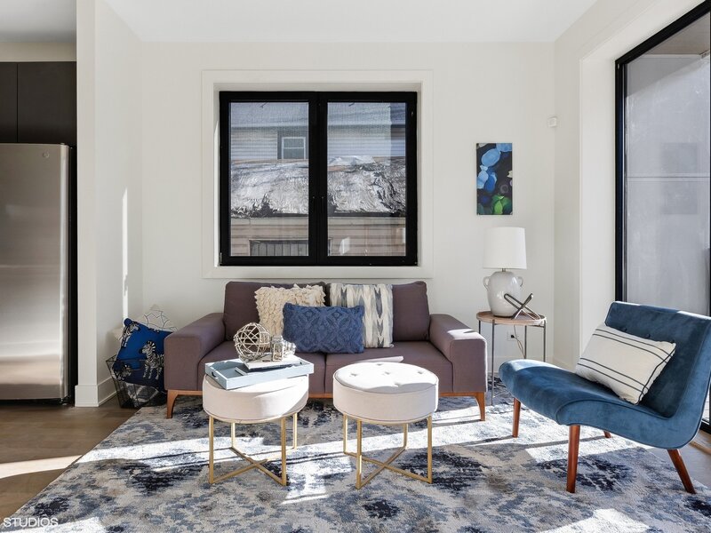 718 W 17th Street Chicago IL 60616