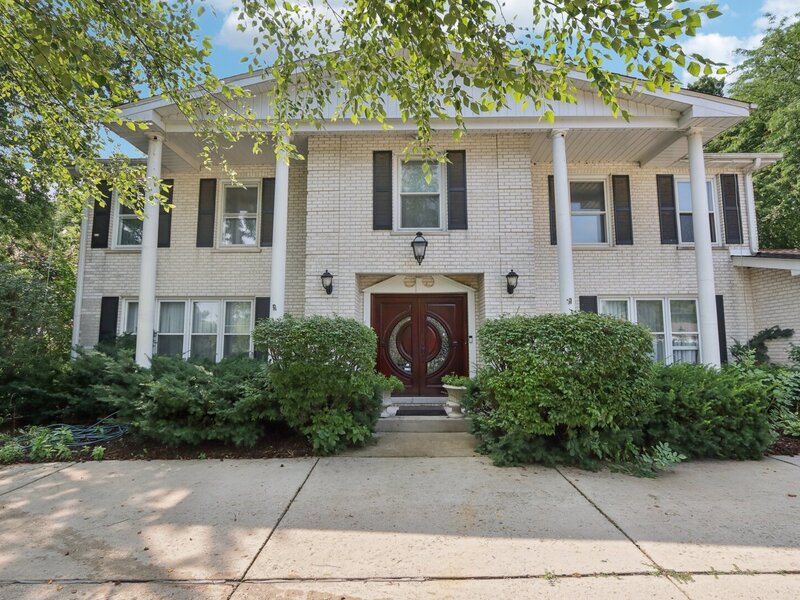 505 Rue Chamonix Deer Park IL 60010