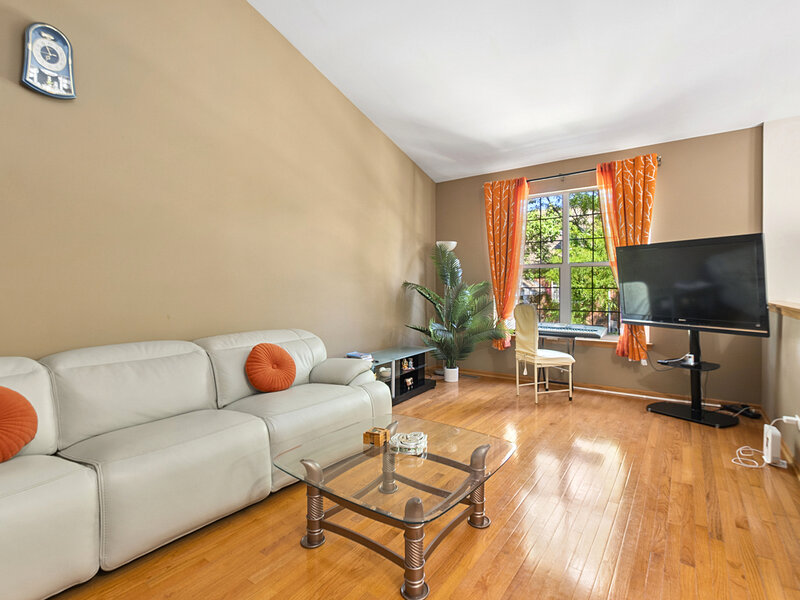 9411 Albany Court Orland Park IL 60467