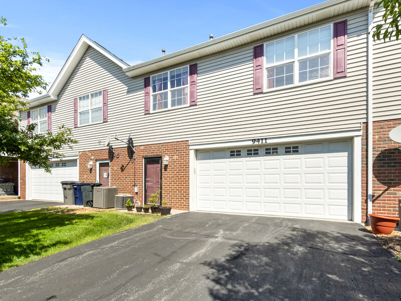 9411 Albany Court Orland Park IL 60467