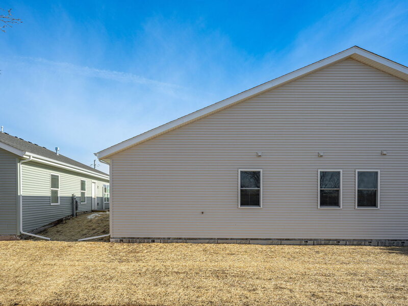 586 Fuller Lane Belvidere IL 61008