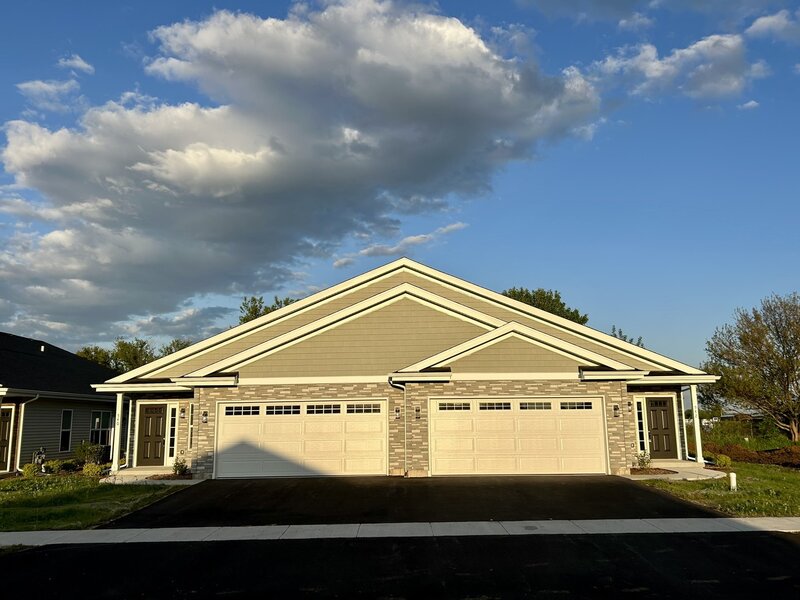 588 Fuller Lane Belvidere IL 61008