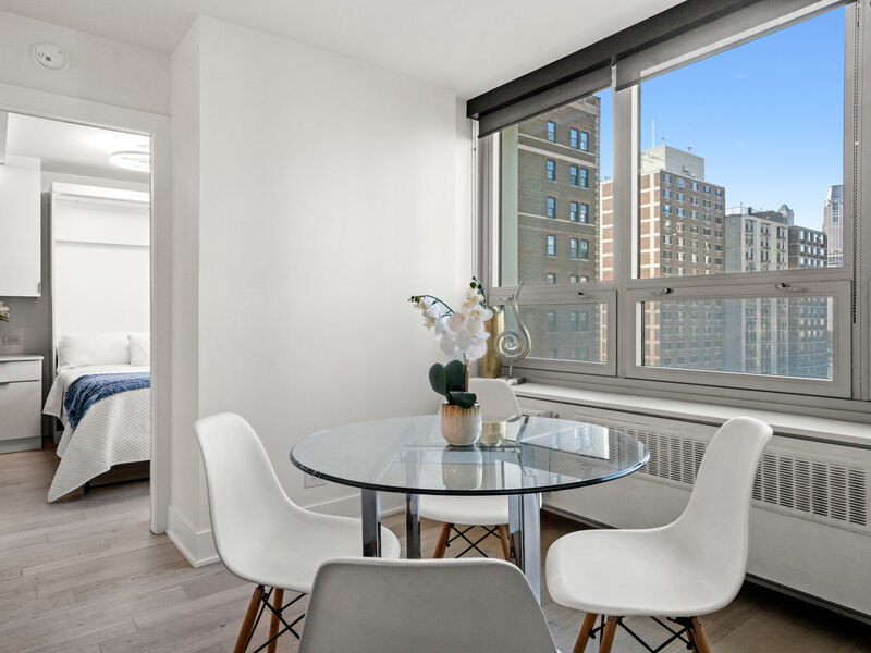 88 W Schiller Street Chicago IL 60610
