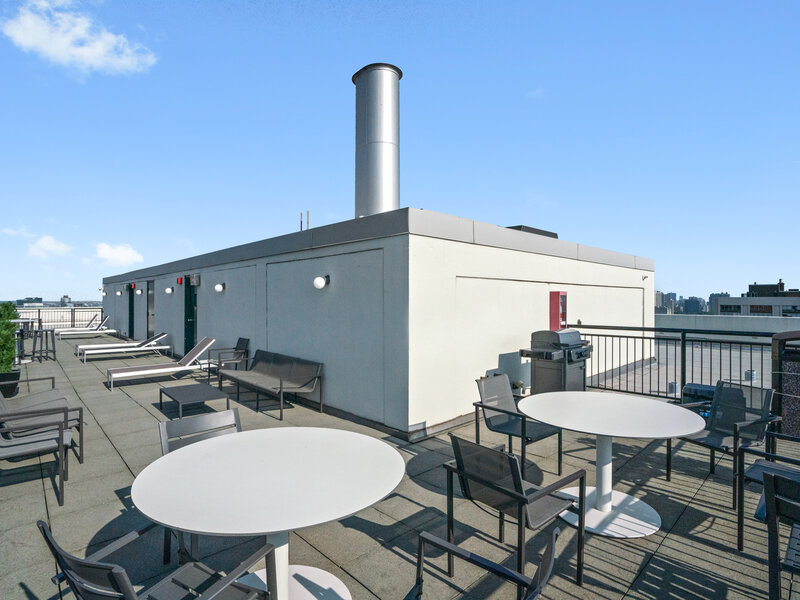 88 W Schiller Street Chicago IL 60610