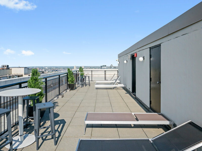 88 W Schiller Street Chicago IL 60610