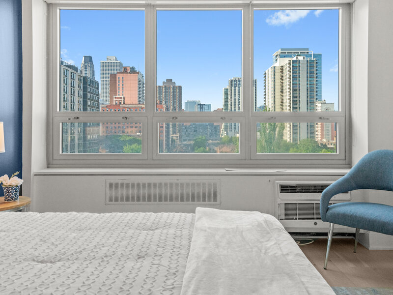 88 W Schiller Street Chicago IL 60610
