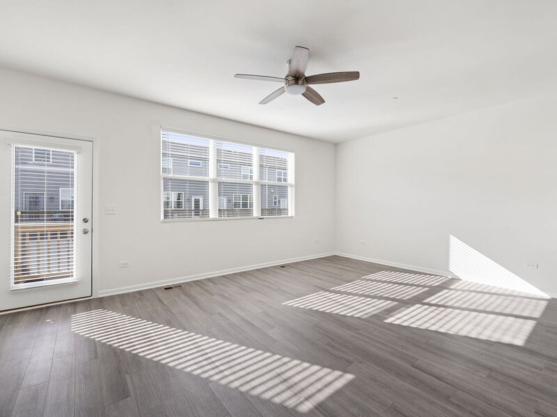 3302 Trillium Circle Rolling Meadows IL 60008