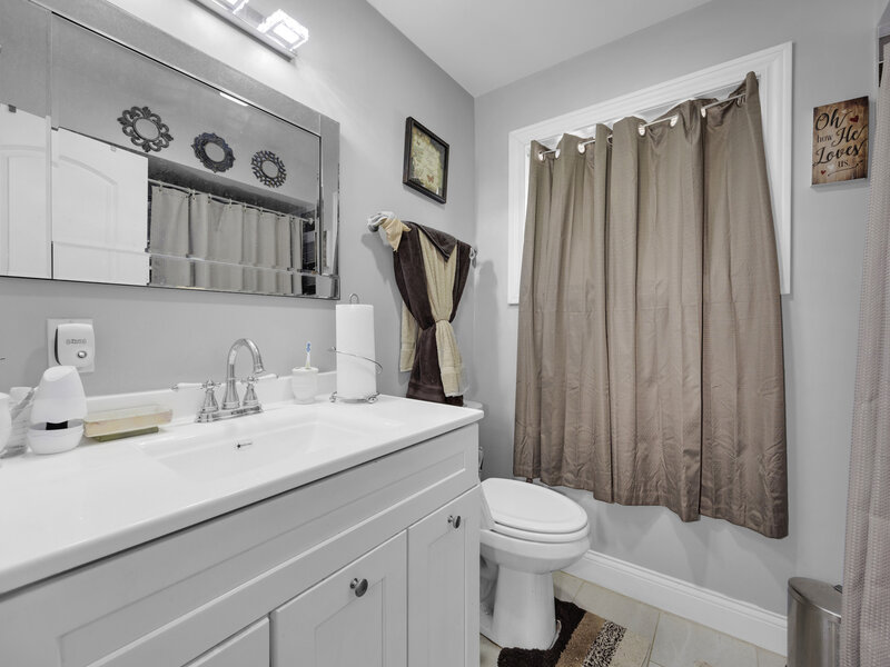 10013 S Merrill Avenue Chicago IL 60617
