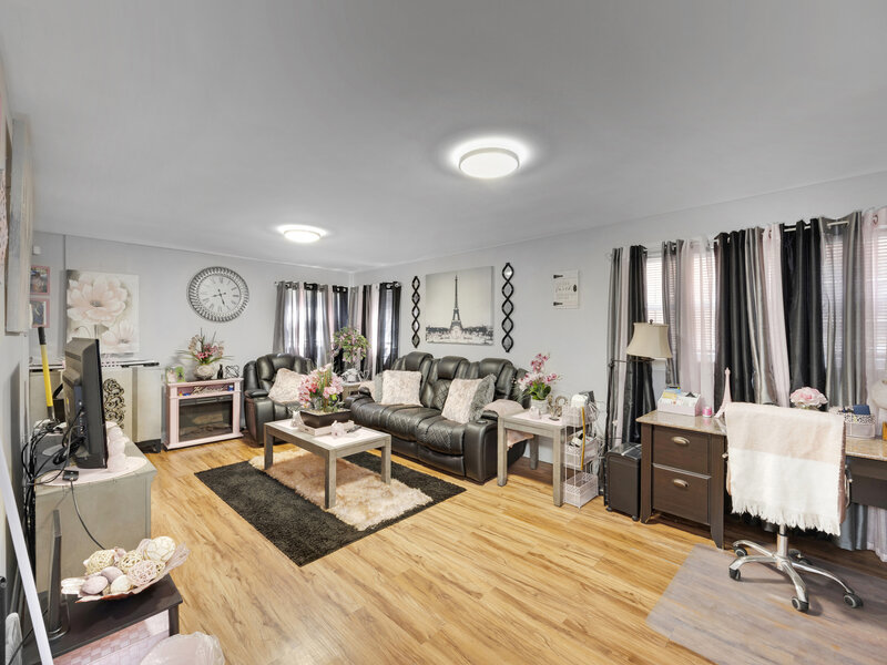 10013 S Merrill Avenue Chicago IL 60617