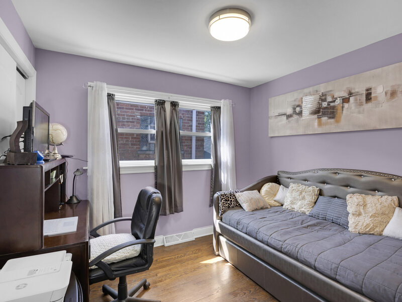 10013 S Merrill Avenue Chicago IL 60617