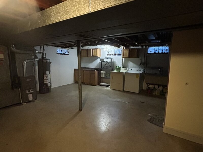 16639 Dobson Avenue South Holland IL 60473