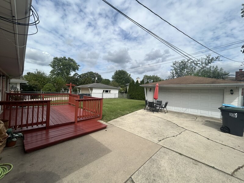 16639 Dobson Avenue South Holland IL 60473